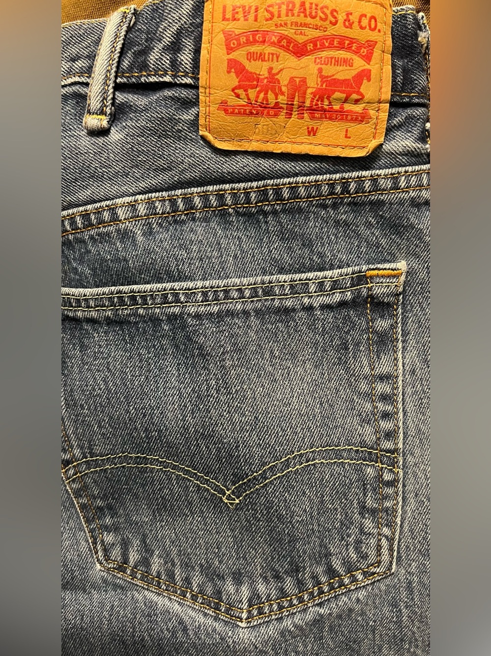 Levi's Men's Blue Straight-Leg Denim Jeans